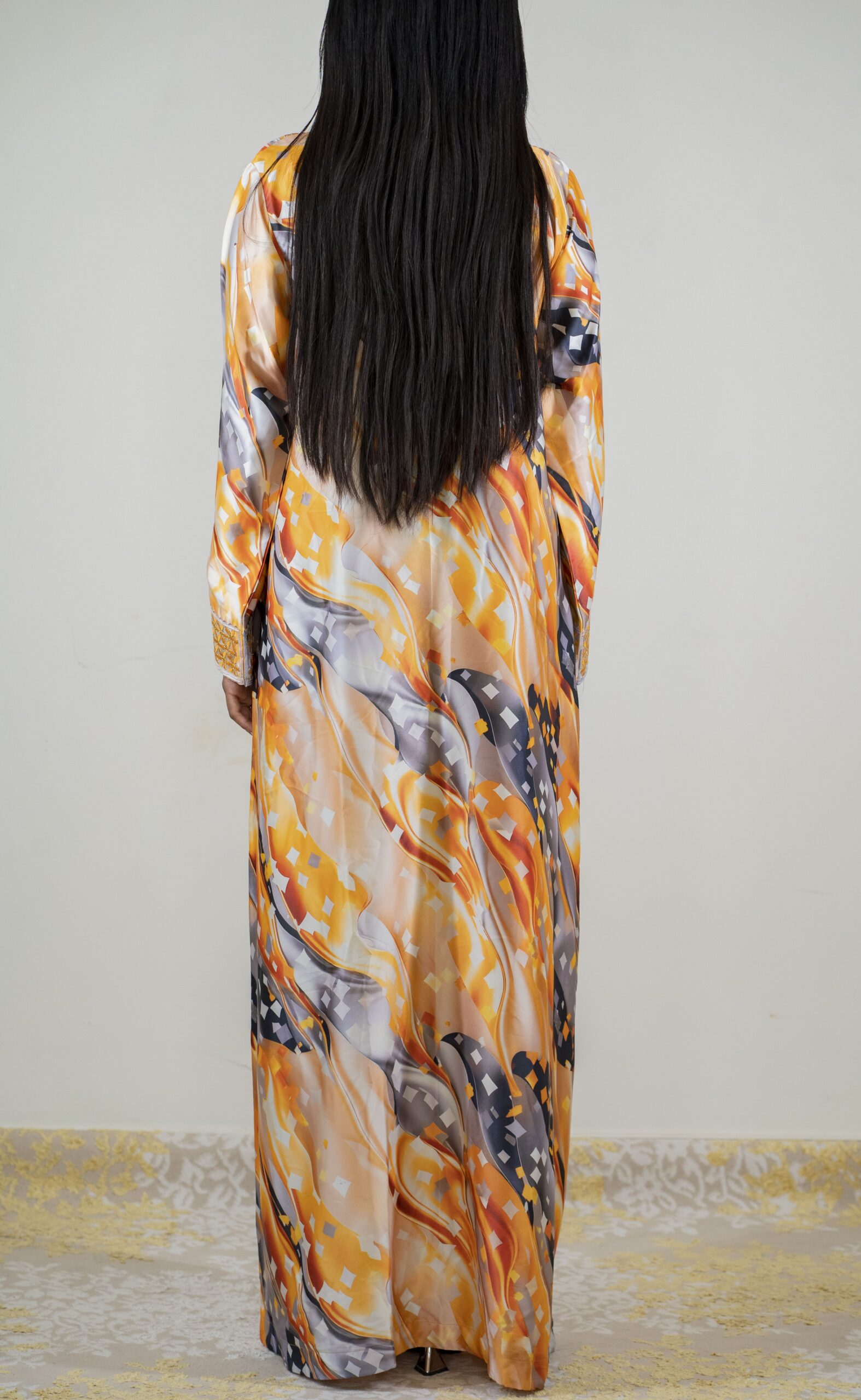 Unstitched abstract printed Harir Mukhawar with embroidered - Image 3