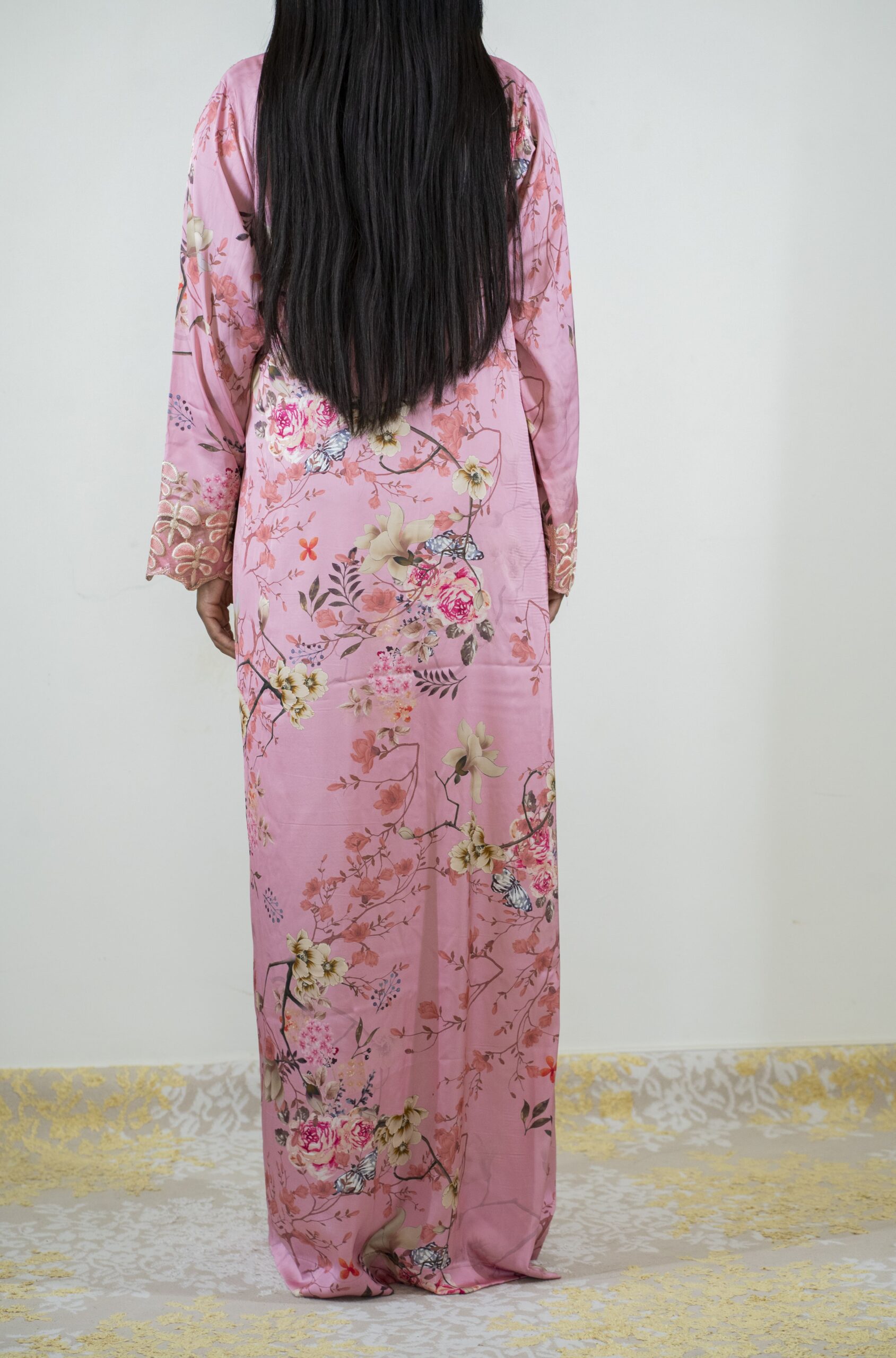 Unstitched Pink Floral Embroidered Harir Mukhawar - Image 4